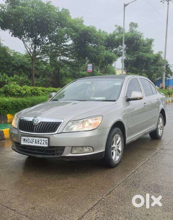 Skoda Laura Skoda-laura-laura-elegance-1.9-tdi--at, 2012, Diesel