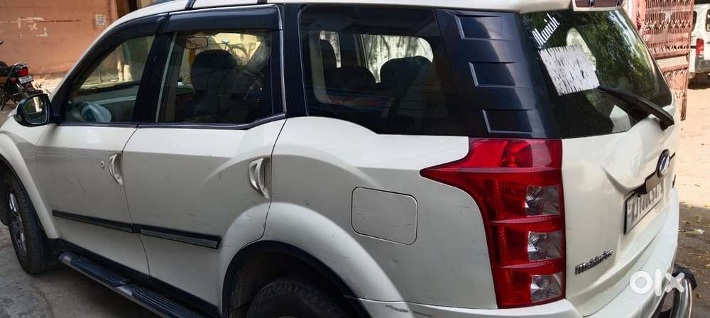 Doctor Driven Mahindra Xuv500 2012 Diesel Well Maintained