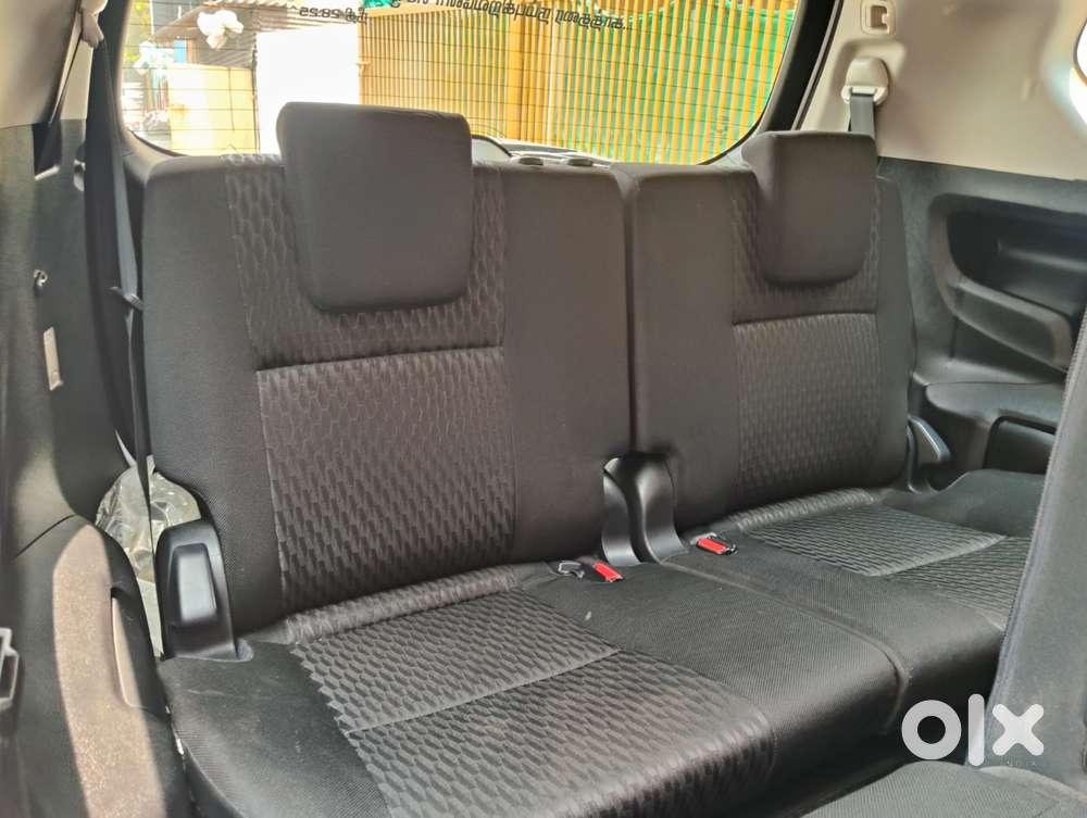 Toyota Innova Crysta [2020-ongoing] 2.4 Gx 8 Str, 2020, Diesel