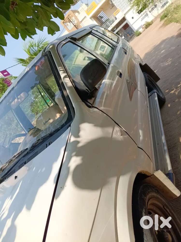 Chevrolet Tavera 2011 Diesel Good Condition