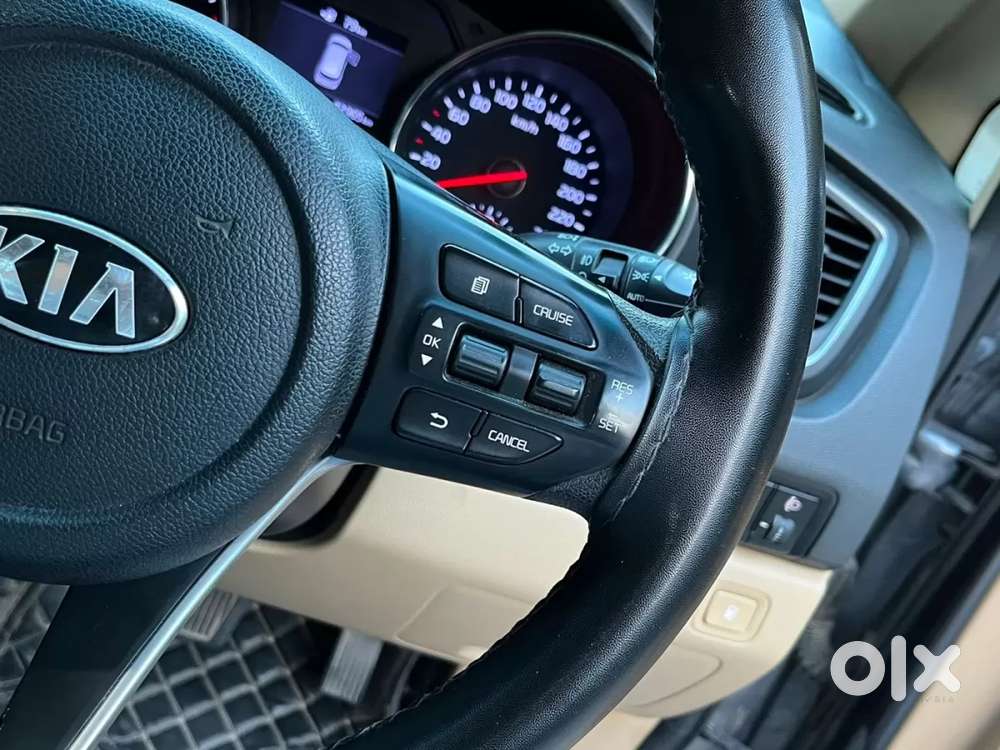 Kia Carnival Prestige, 2021, Diesel
