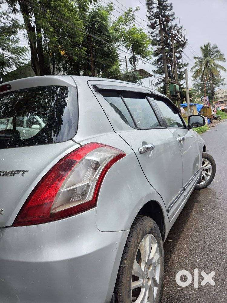 Maruti Suzuki Swift Ddis Zdi, 2012, Diesel