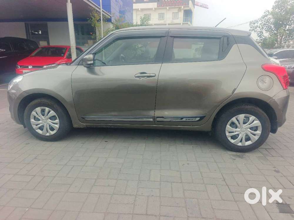 Maruti Suzuki Swift 2018 Vxi, 2019, Petrol