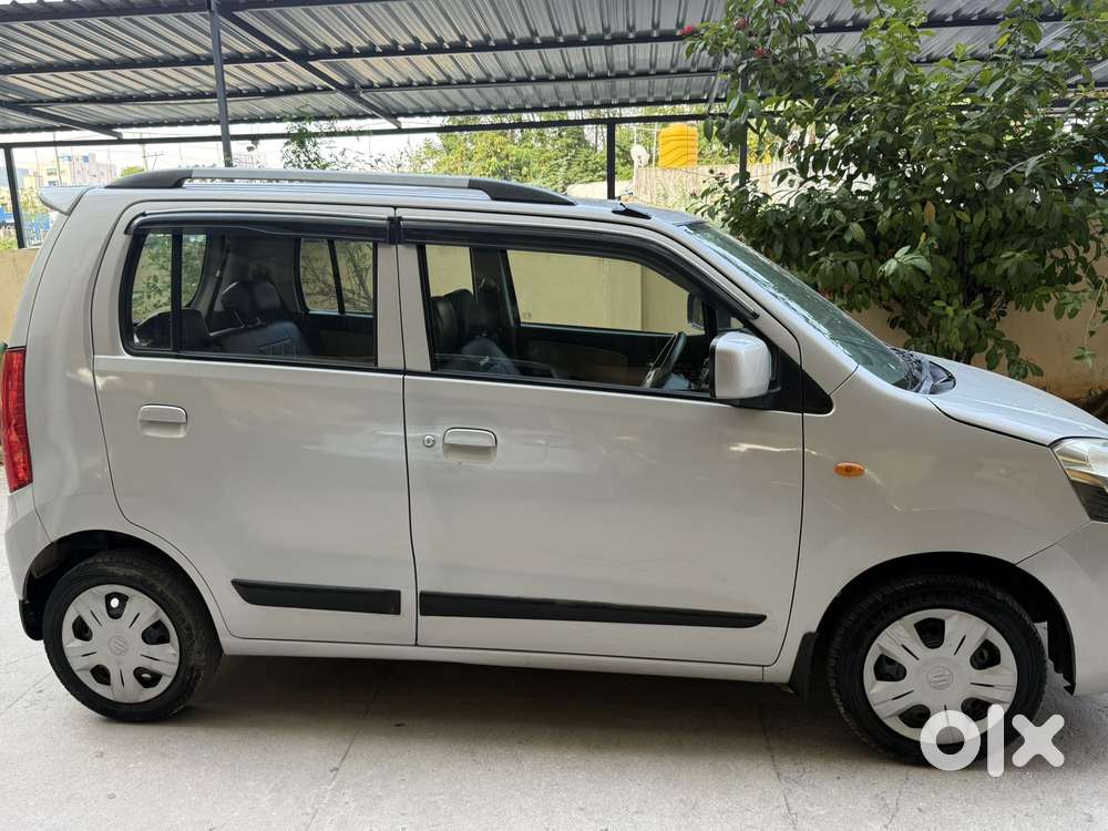 Maruti Suzuki Wagon R Vxi Amt Opt, 2018, Petrol