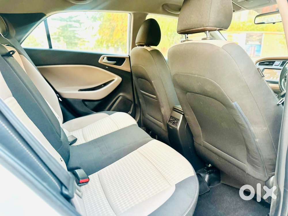 Hyundai Elite I20 Asta Option Cvt, 2019, Petrol