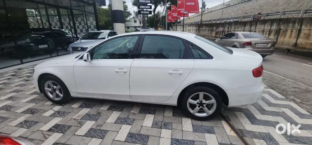 Audi A4 2012 Diesel 82700 Km Driven