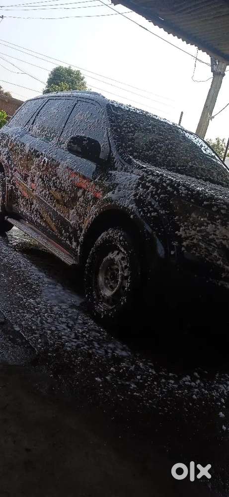 Mahindra Xuv500 2013 Diesel 100000 Km Driven