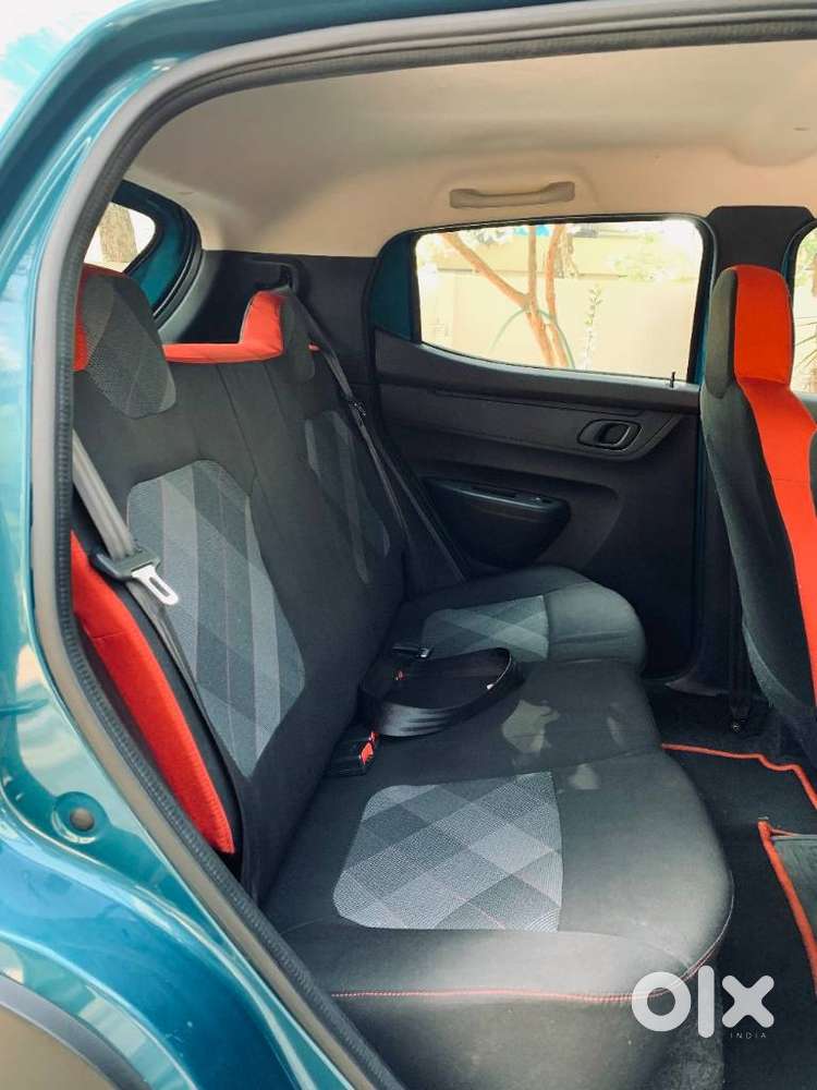 Renault Kwid 2019-ongoing 1.0 Rxt Amt (o), 2020, Petrol