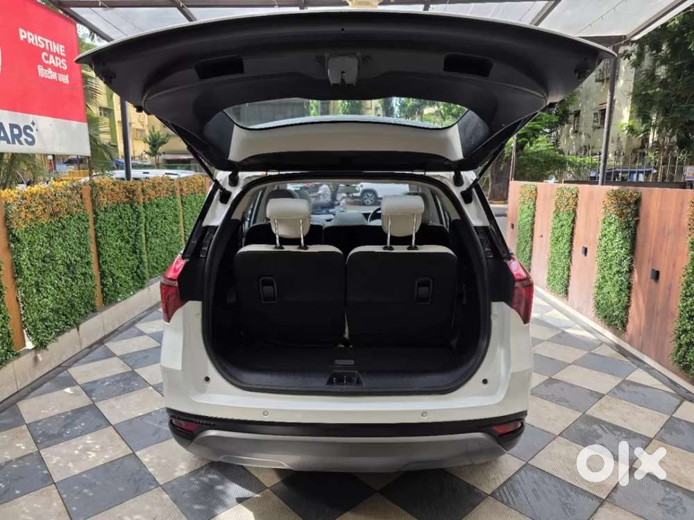 Mahindra Xuv700 2.2 Ax 5 Diesel Mt 7 Str, 2024, Diesel