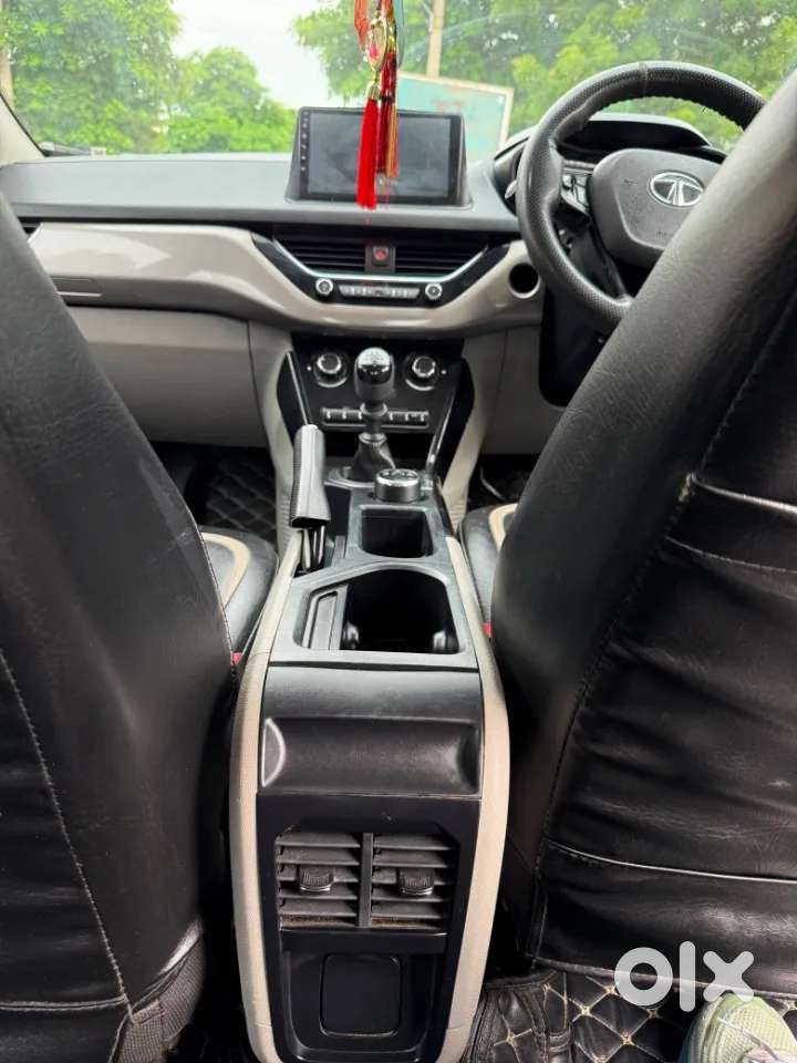 Tata Nexon 1.2 Revotron Xt Plus, 2020, Petrol