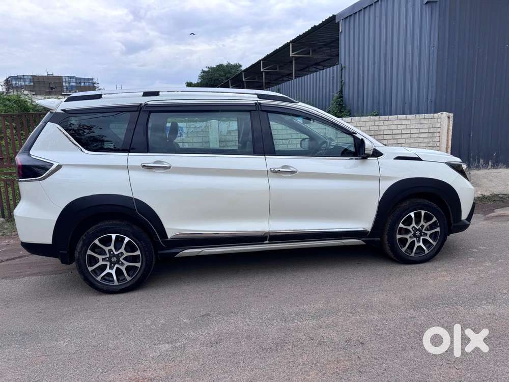 Maruti Suzuki Xl6 1.5 Alpha Plus Mt, 2023, Petrol