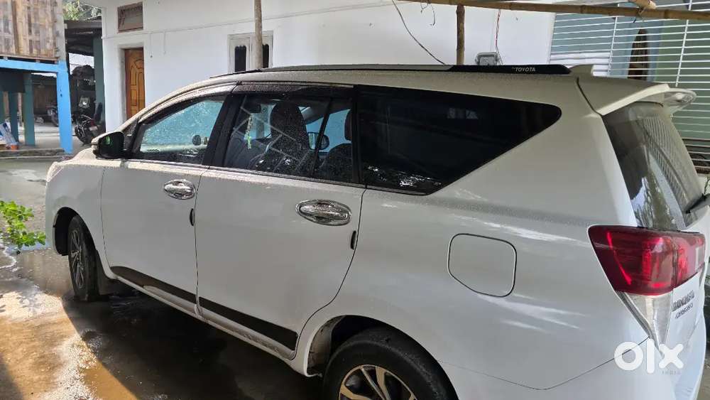 Toyota Innova Crysta 2024 Diesel 47000 Km Driven