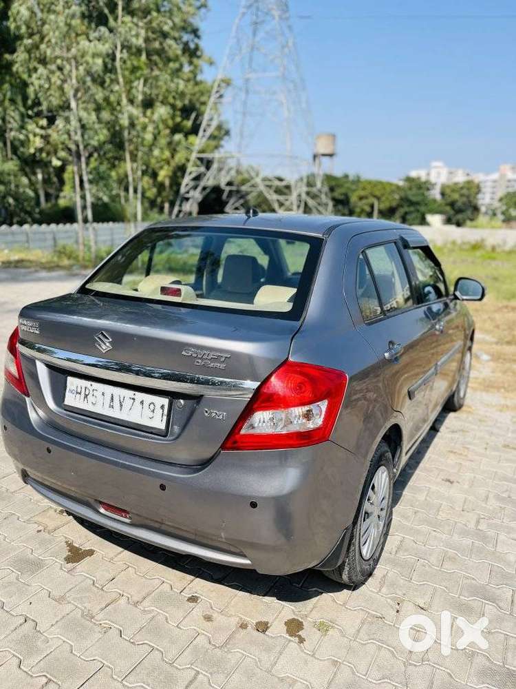 Maruti Suzuki Swift Dzire 1.2 Vxi Bsiv, 2013, Petrol