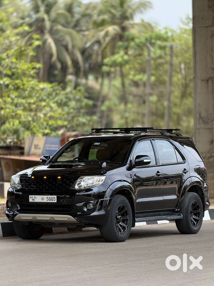 Toyota Fortuner 2011-2016 4x2 Manual, 2012, Diesel