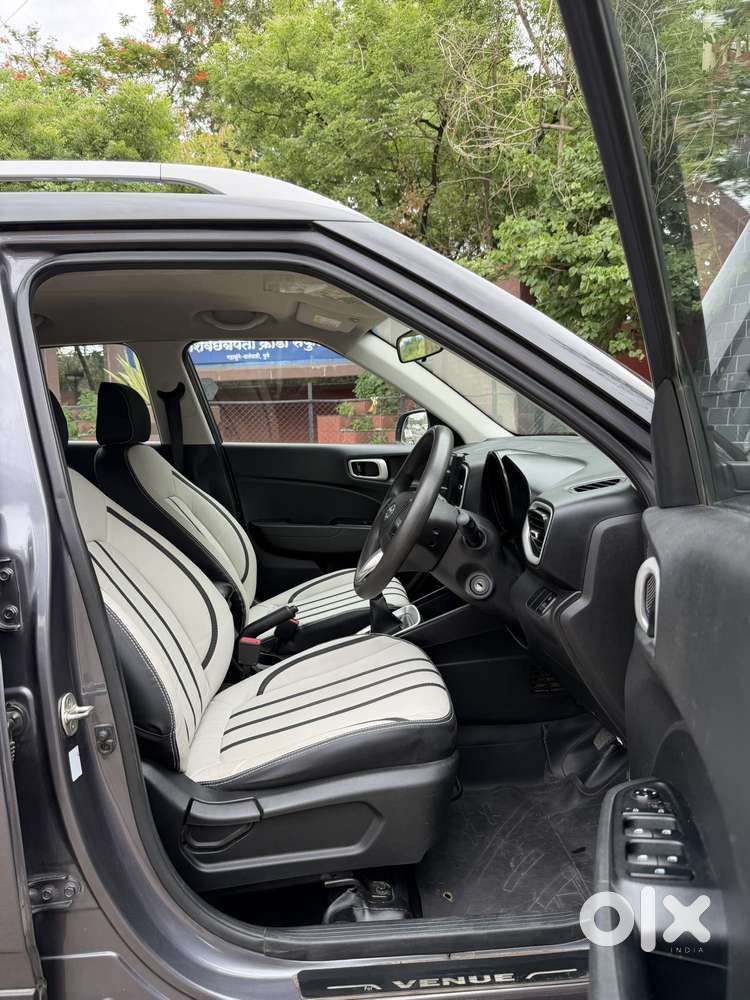 Hyundai Venue S 1.2 Petrol, 2020, Petrol