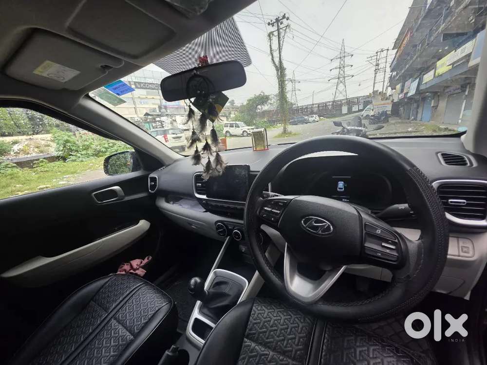 2024 Hyundai Venue Petrol | 1st Owner | Only 8,781 Km | Excellent Cond