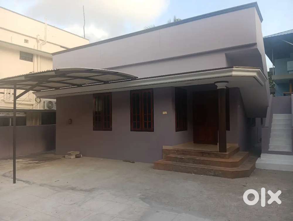 2BHK in Vazhuthacaud