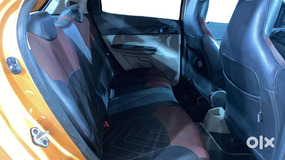 Tata Tiago 1.2 Revotron Xm, 2018, Petrol