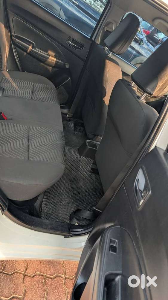 Maruti Suzuki Swift Vxi 1.2 Abs Bs-iv, 2022, Petrol