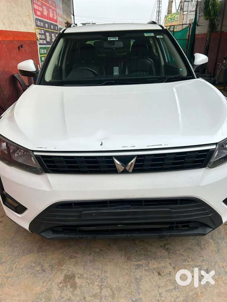 Mahindra Xuv300 Diesel 2024 Showroom Condition
