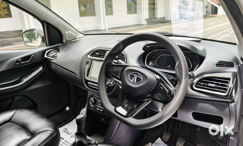 Tata Tiago 1.2 Revotron Xz (o), 2022, Petrol