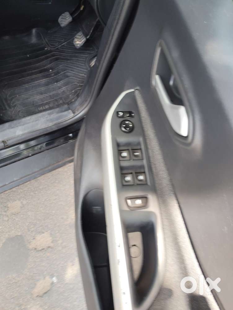 Nissan Magnite 1.0 Xv Premium Turbo (o), 2021, Petrol