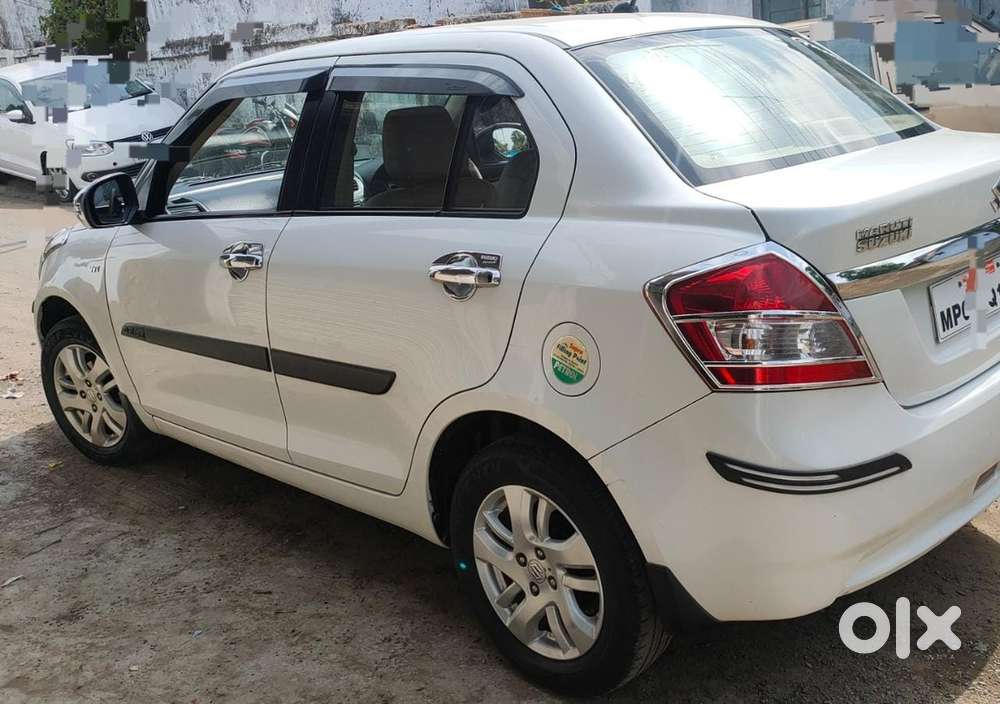 Maruti Suzuki Swift Dzire 2015 Petrol Well Maintained