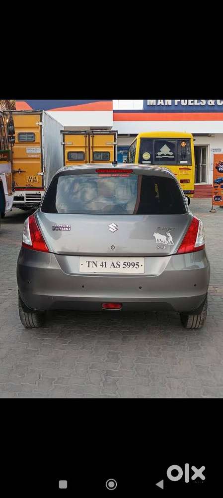 Maruti Suzuki Swift Vxi + Manual, 2018, Petrol
