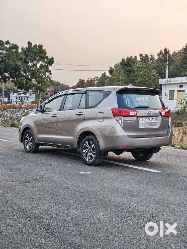 Toyota Innova Crysta [2020-ongoing] 2.4 Gx 7 Str, 2022, Diesel