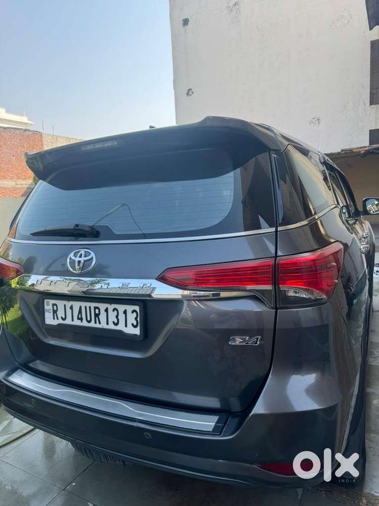 Toyota Fortuner 2016 Diesel Well Maintained