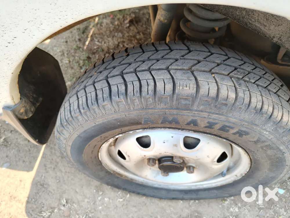 Maruti Suzuki Eeco 2016