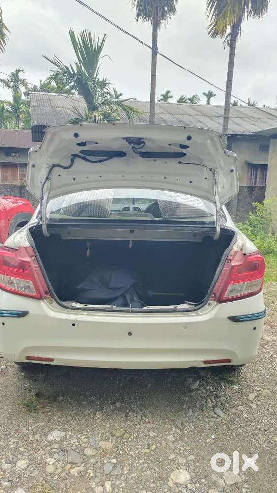 Maruti Suzuki Dzire 2021 Petrol 70000 Km Driven