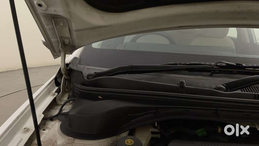 Hyundai Verna 1.5 Sx (o) Vtvt Ivt, 2023, Petrol