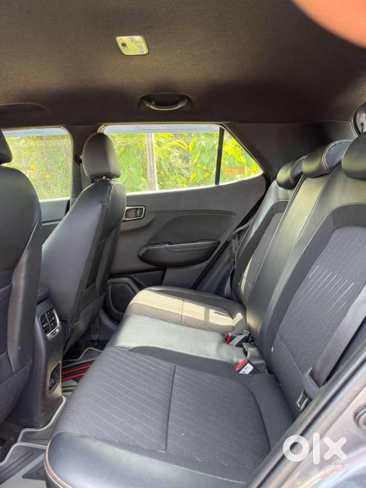 Hyundai Venue S 1.2 Petrol, 2023, Petrol