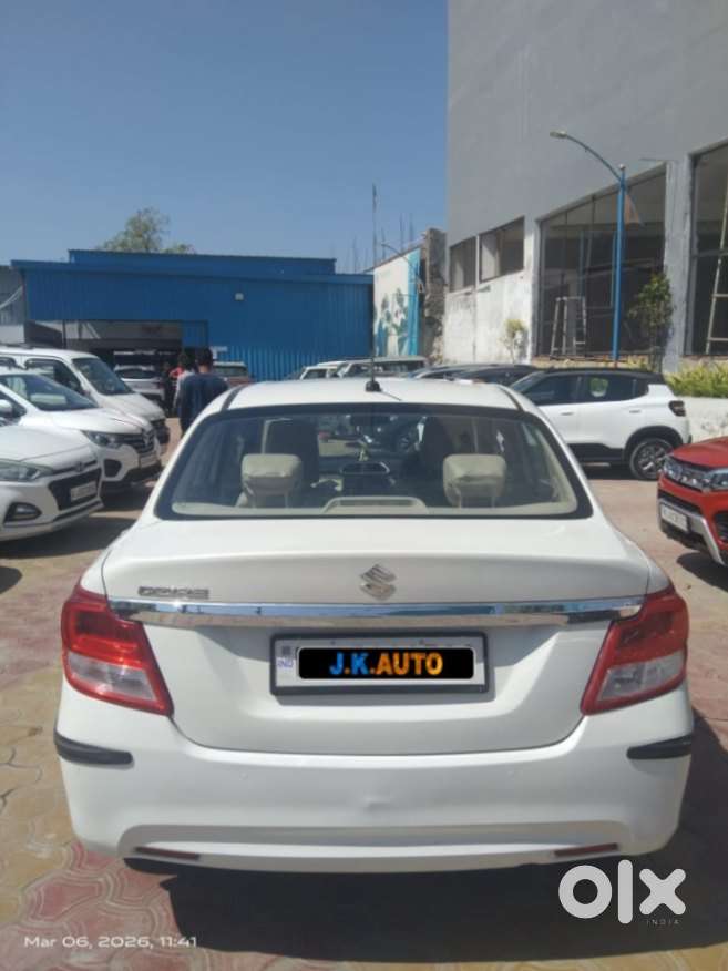 Maruti Suzuki Dzire 1.2 Vxi, 2024, Petrol