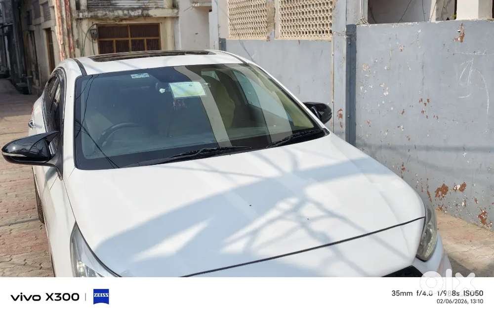 Hyundai Verna 2018 Diesel 80000 Km Driven