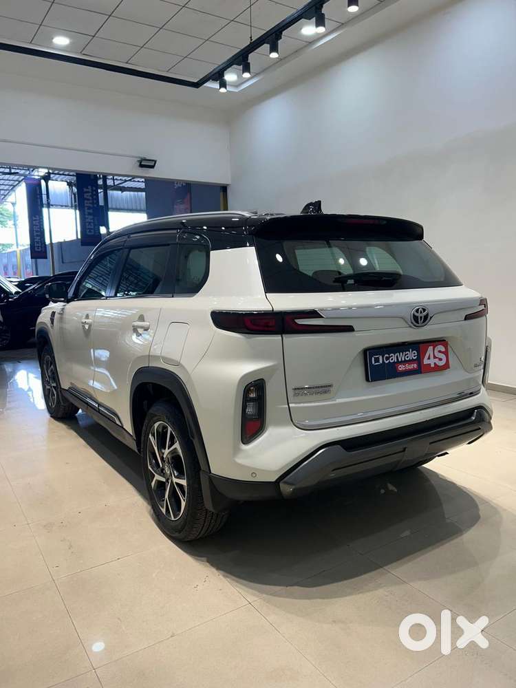 Toyota Urban Cruiser Hyryder V Hybrid Aero Edition, 2025, Petrol