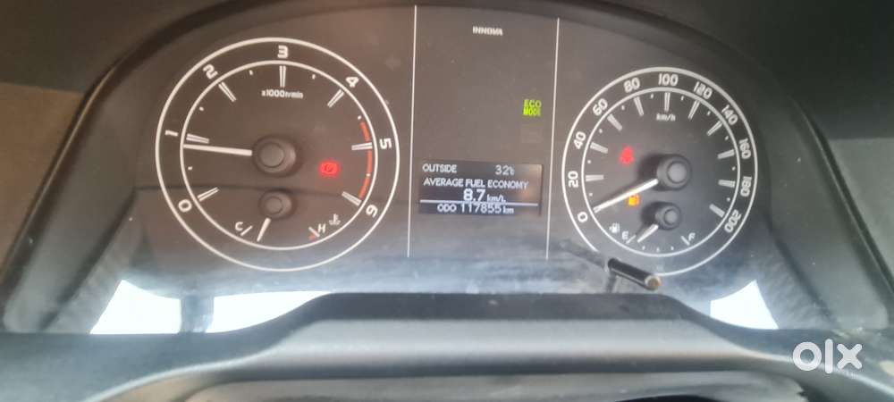 Toyota Innova Crysta 2.4 G Mt, 2022, Diesel