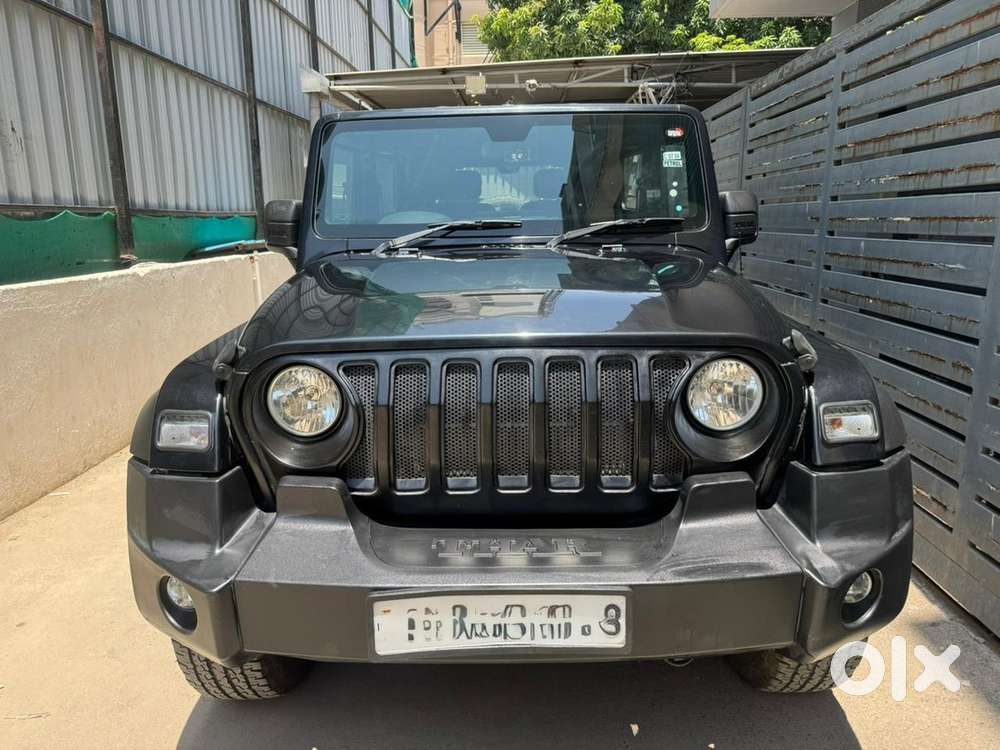 Mahindra Thar Petrol 2023