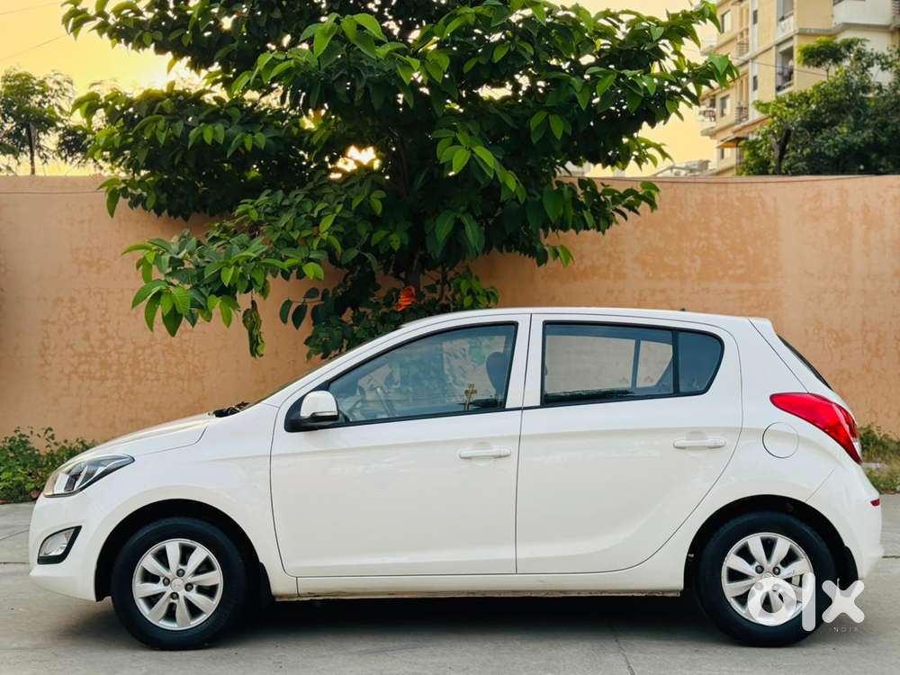 Hyundai I20 Sportz 1.2 Mt, 2012, Cng & Hybrids