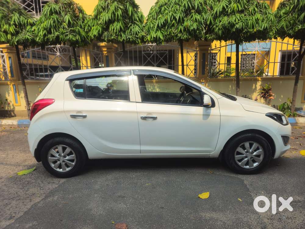 Hyundai I20 Sportz 1.2 Bs-iv, 2014, Petrol