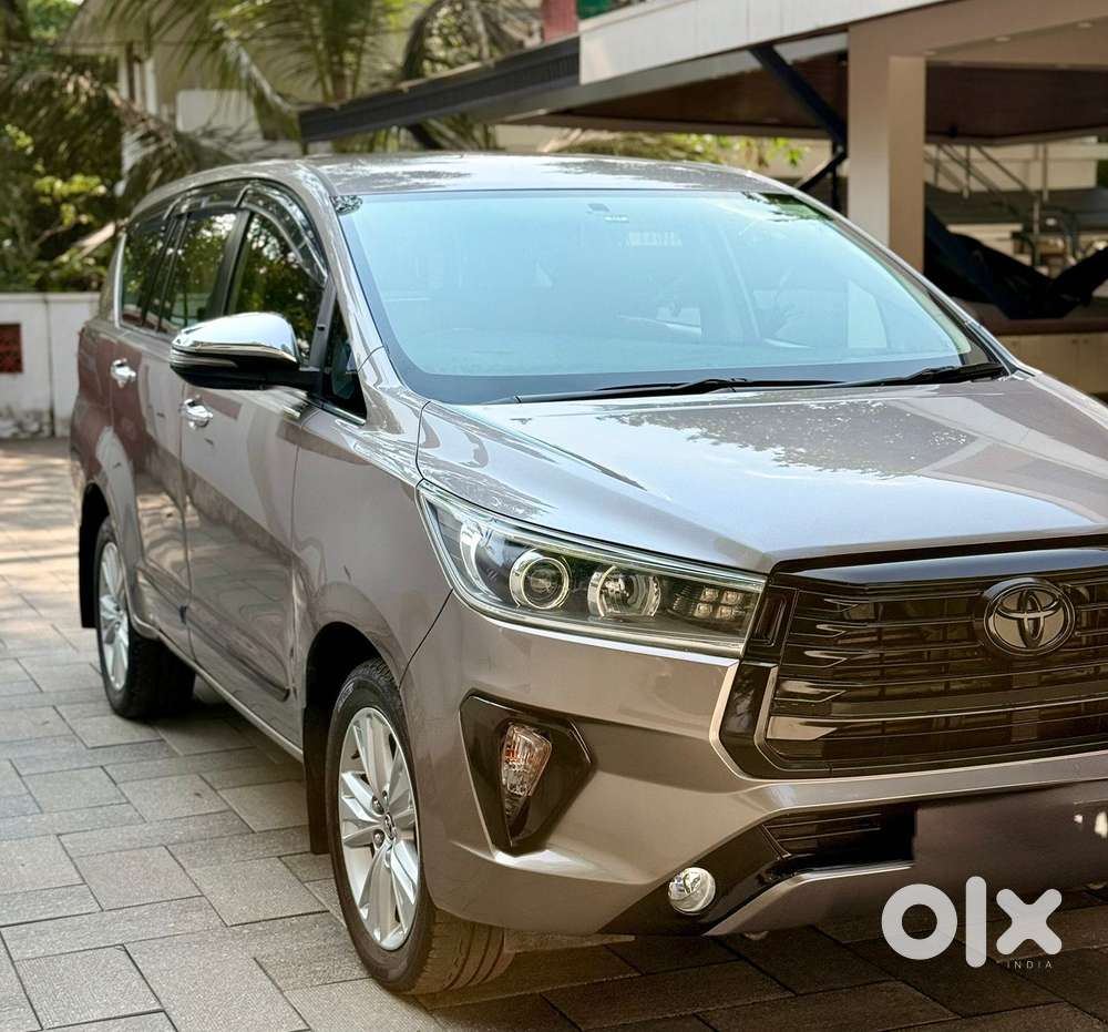 Toyota Innova Crysta 2.8z Automatic, 2018, Diesel