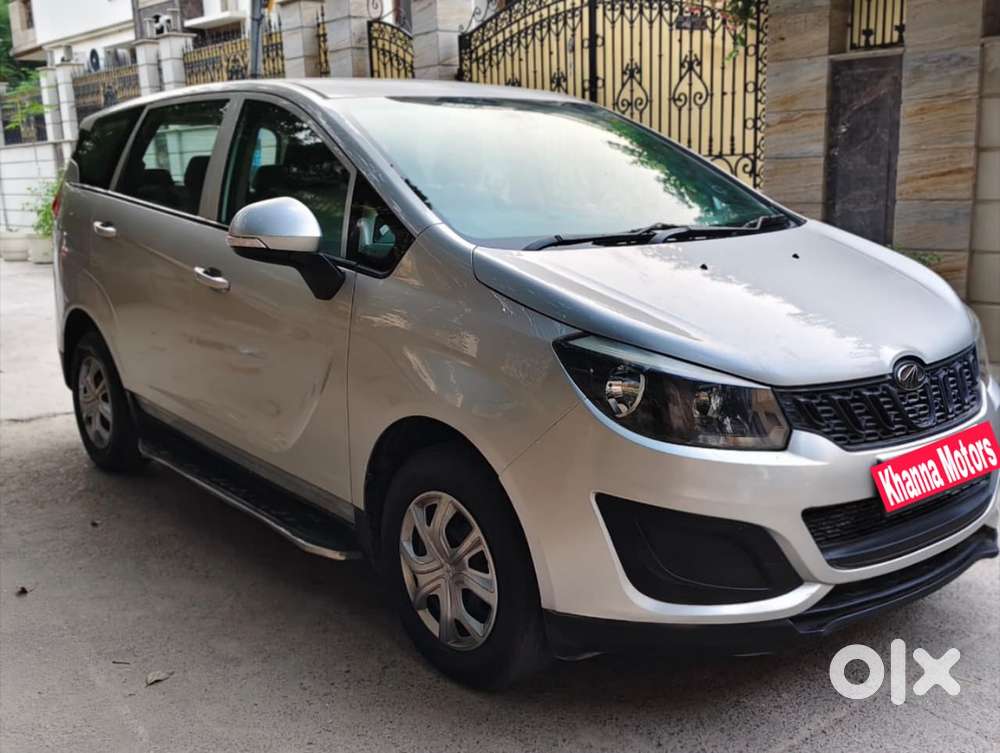 Mahindra Marazzo M4, 2018, Diesel