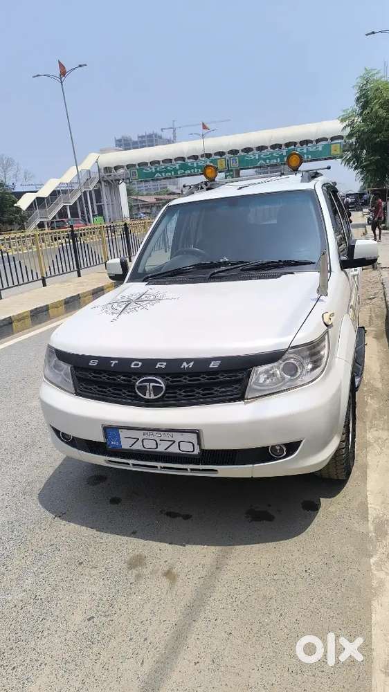 Tata Safari Storme 2014 Diesel Well Maintained