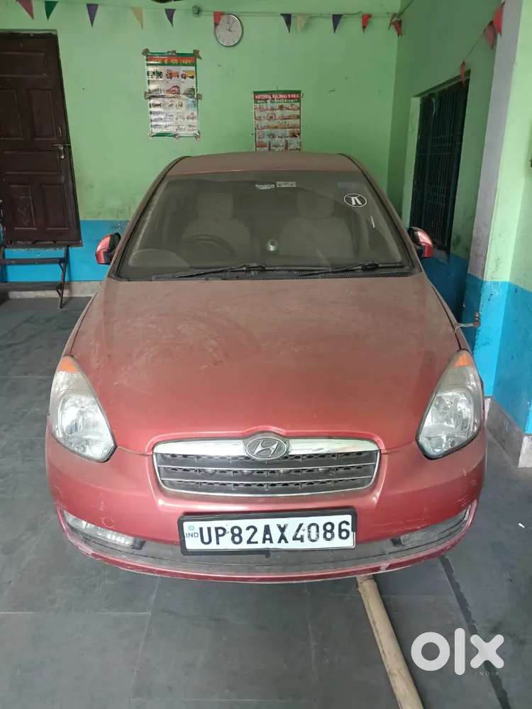 Hyundai Verna 2010 Petrol 90000 Km Driven