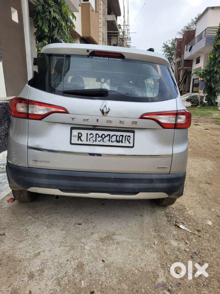 Renault Triber Rxz, 2021, Petrol