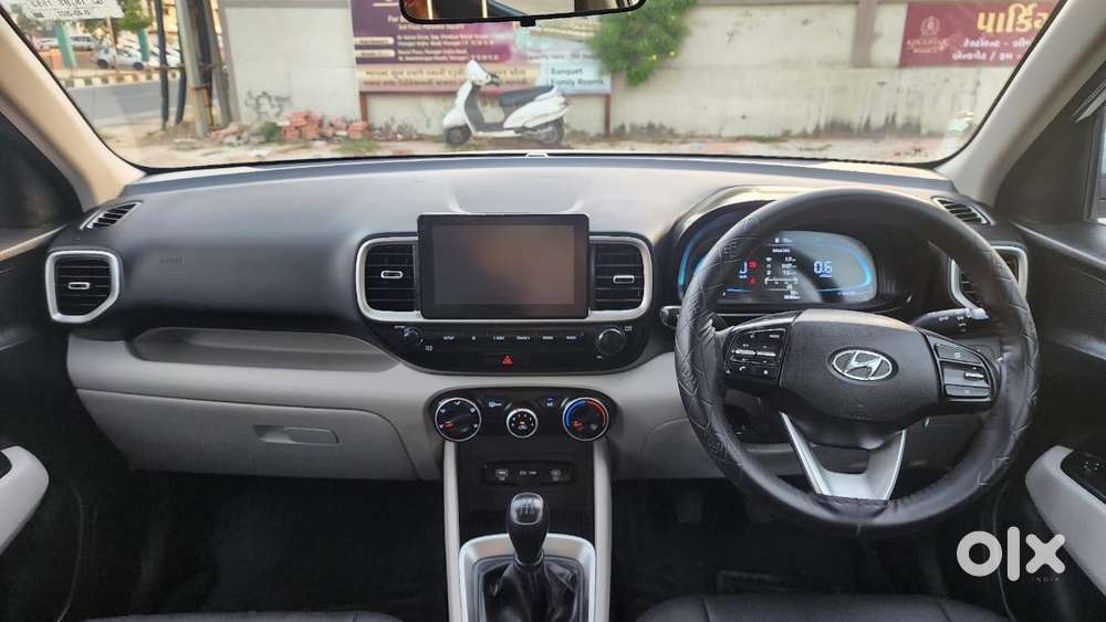 Hyundai Venue S 1.2 Petrol, 2023, Cng & Hybrids