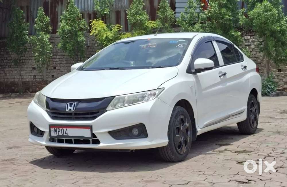 Honda City V Mt, 2015, Petrol