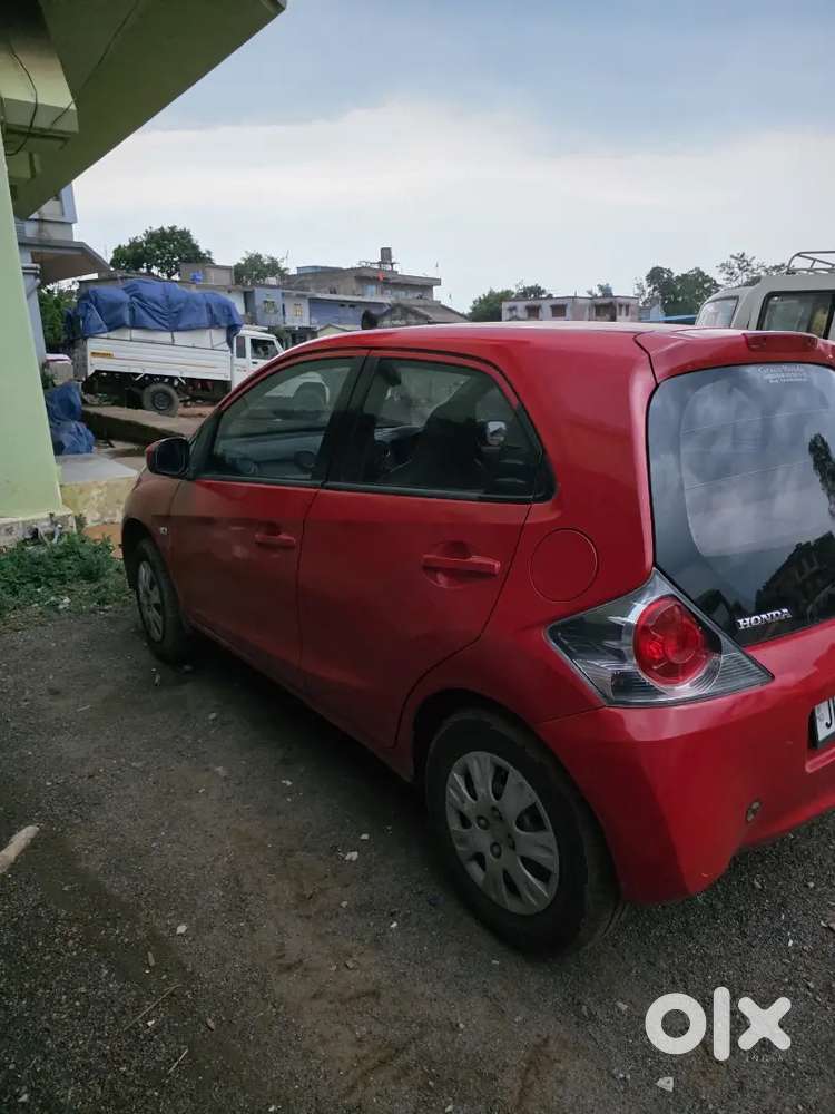 Honda Brio 2012 Petrol Well Maintained