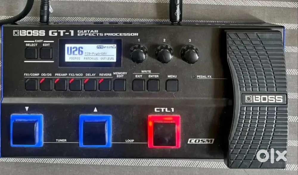 BOSS GT1 NEW